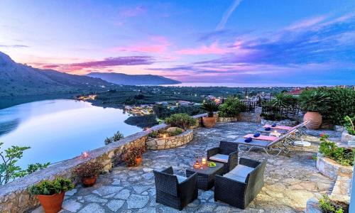 Kavallos House | Ferienhaus Für 16 Personen In Kavallos, Kreta West Kreta