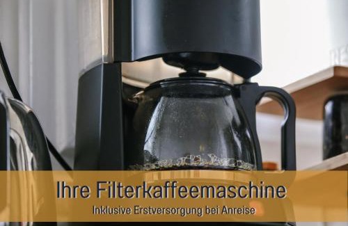 Hockelheim Apartment | Ferienhaus Höckelheim - FeWo Sternentraum - 100qm - 3 Schlafzimmer - bis 6 Gäste - Babies reisen gratis - Balkon, Garten & Grill - Klimaanlage, Raffstores & Fußbodenheizung - Smart-TV - Küche mit Induktionsherd & Spülmaschine - nahe Göttingen