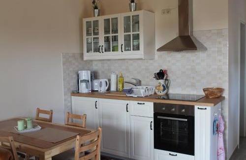 Kroepelin House | Ferienhaus in Brusow mit überdachter Terrasse, cleaning included