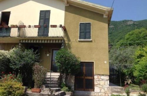 Salo House | Ferienhaus In Salò Mit Grill, Terrasse Und Garten