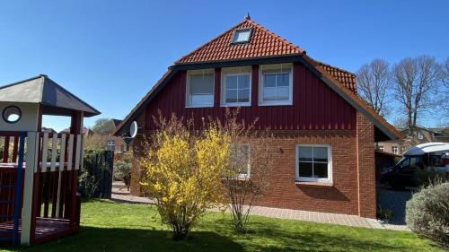 Kopendorf House | Ferienhaus Kleiner Leuchturm - Backbord Ferienwohnung Fehmarn Ostsee