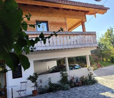 Reichling Apartment | Ferienhaus LechrainChalet
