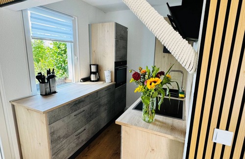Marienhagen House | Ferienhaus Marienblick - FH Marienblick, 8 Erw. +1K bis 2j., 2 Terassen+1wintergarten, Hunde