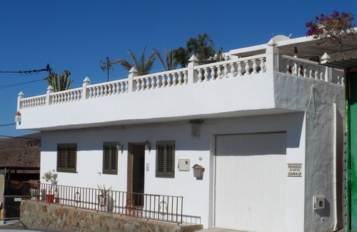 Montana la Data House | Ferienhaus mit Großer Dachterrasse, Phänomenaler Blick Über Gran Canarias Süden