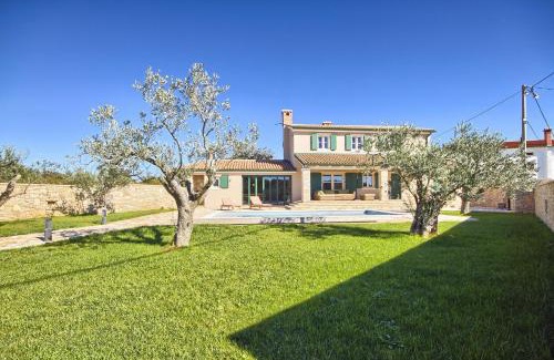 Grandici House | Ferienhaus mit Privatpool für 8 Personen ca 170 qm in Barban, Istrien Bucht von Raša
