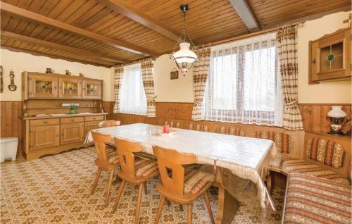 Nagysaroslak House | Ferienhaus Moschendorf