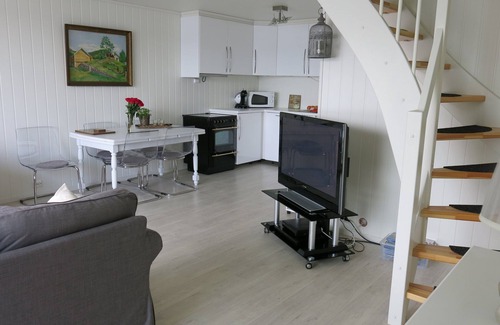 Strand House | Ferienhaus Südnorwegen: Motorboot Mietbar, Internet, Strom und Wasser Inklusive!