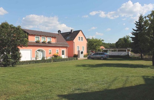 Elsterheide Apartment | Ferienhaus Schild
