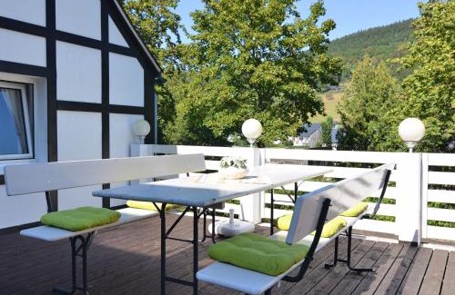Oberkirchen Apartment | Ferienhaus Schmallenberg nahe Skibus