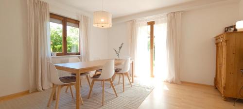Sigmaringen Villa | Ferienhaus Sigmaringen mit Garten & Garage