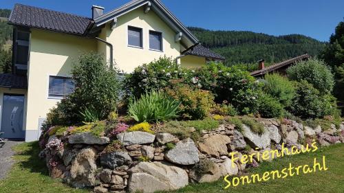 Gmuend in Kaernten Apartment | Ferienhaus Sonnenstrahl