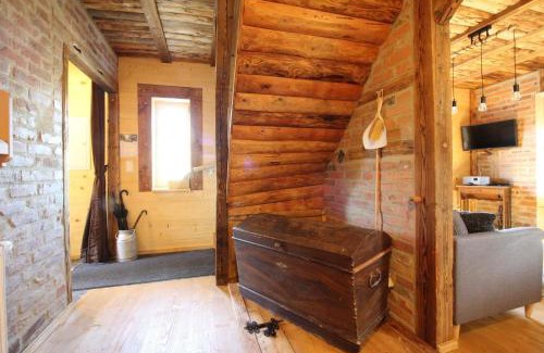 Klingenthal Apartment | Ferienhaushälfte Gösselberg im Ferienhaus Anno Dazumal, wie zu Großmutters Zeiten