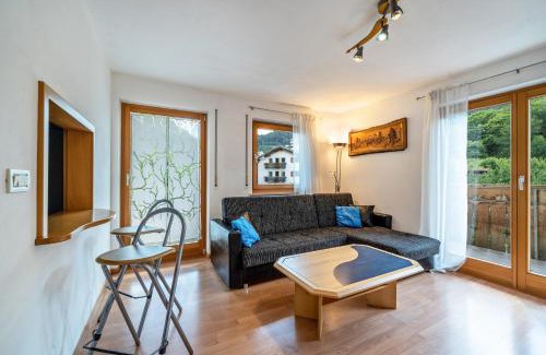 Vollan Apartment | Ferienhof Turmwirt Pink Leidy
