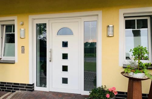 Cloppenburg Apartment | Ferienoberwohnung in Villa Pesca