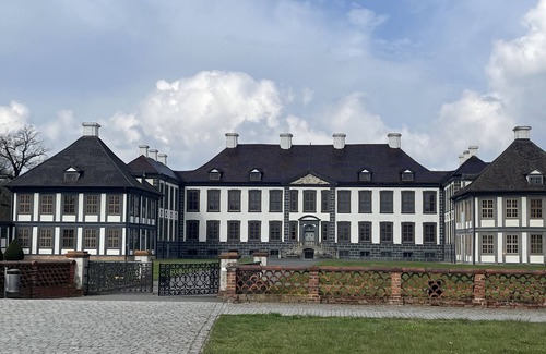 Oranienbaum Apartment | Ferienwohnung im Zentrum von Oranienbaum