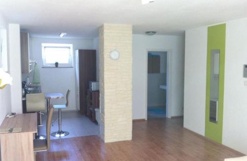 Dettingen an der Erms Apartment | Ferienwohnung Heike