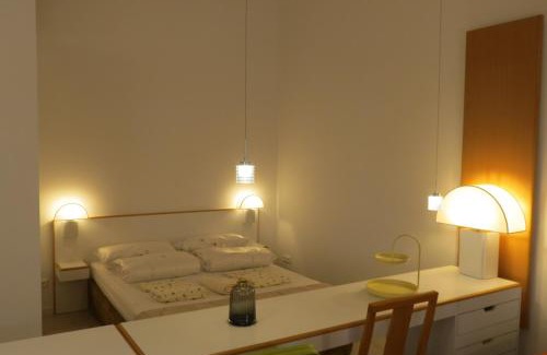 Zwenkau Apartment | Ferienwohnung 1 am Zwenkauer See - frisch renoviert