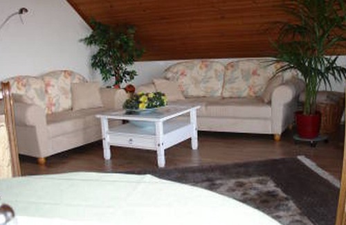 Muellheim Apartment | Ferienwohnung 2, 95qm, max. 4 Personen