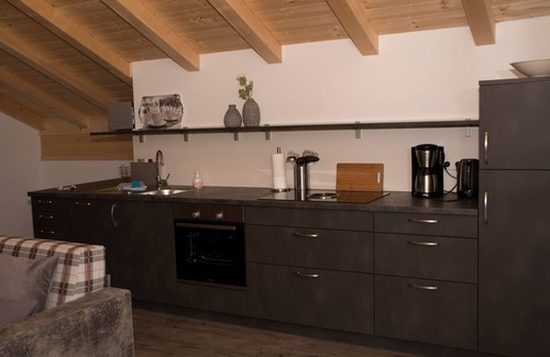 Inzell Apartment | Ferienwohnung 5 "Bäckeralm" für 4 Personen, 2 Schlafzimmer, Balkon, 95 m²