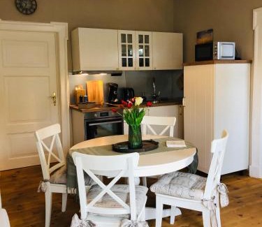 Ratzeburg Apartment | Ferienwohnung A im Ferienhaus Antika