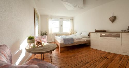 Nuchel Apartment | Ferienwohnung Adolfshof OG