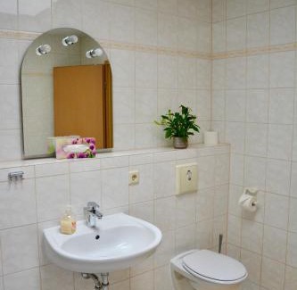 Grossdubrau Apartment | Ferienwohnung Adriaurlaub Sachsen