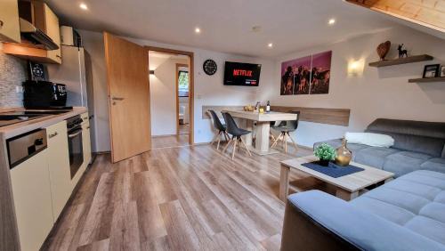 Ried Apartment | Ferienwohnung-Allgaeu-Pfronten -Inkl KönigsCard Fewo FALKENSTEIN