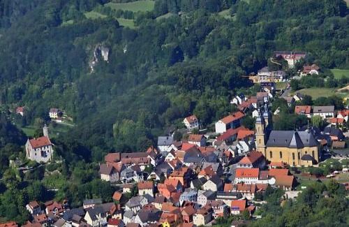 Goessweinstein Apartment | Ferienwohnung Am Bärenstein, Fränkische Schweiz