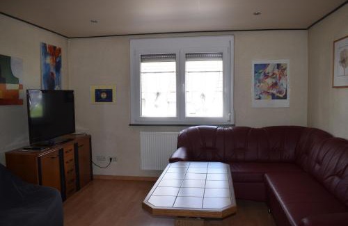 Westhofen Apartment | Ferienwohnung Am Neuberg