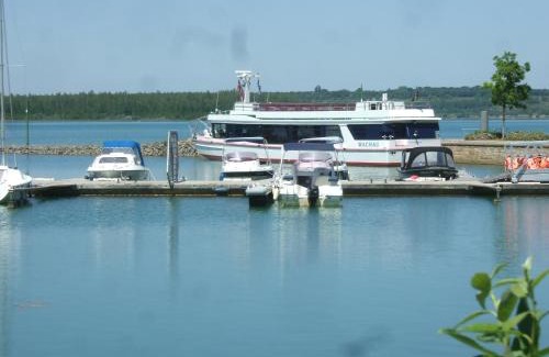 Rotha Apartment | Ferienwohnung am Neuseenland