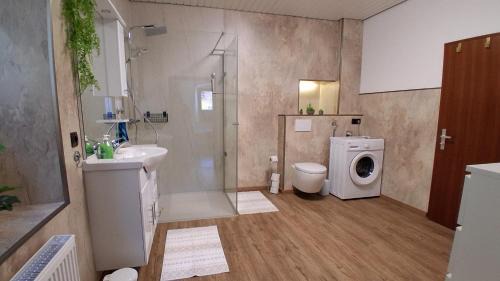 Rehau House | Ferienwohnung am Perlenbach
