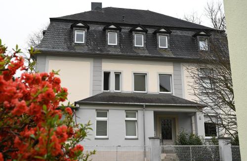 Rudolstadt Apartment | Ferienwohnung am Saaleknie
