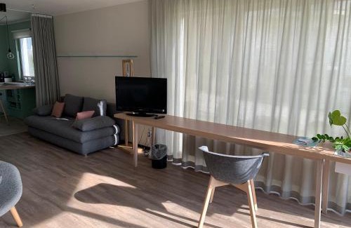 Ascheberg Apartment | Ferienwohnung am See mit Terrasse