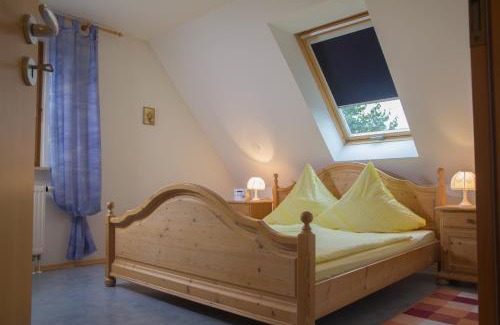 Neualbenreuth Apartment | Ferienwohnung Am Sonnenhang