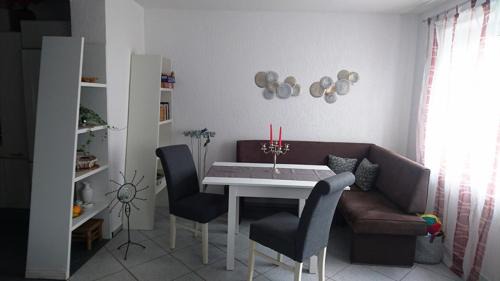 Suhl Apartment | Ferienwohnung Am Stadtpark