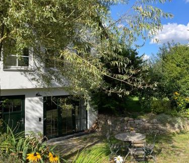 Biendorf Apartment | Ferienwohnung am Waldrand mit Sauna