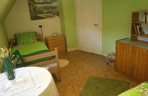 Neuental Apartment | Ferienwohnung An der Schlier