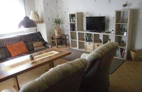 Neuental Apartment | Ferienwohnung An der Schlier