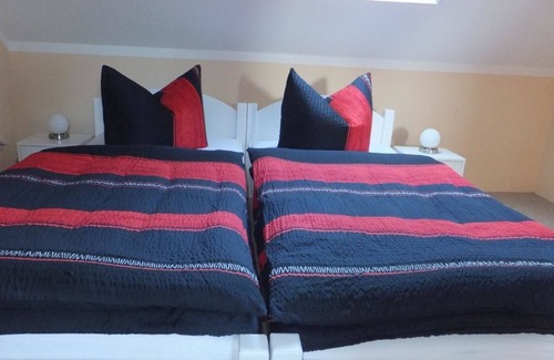 Elstra Apartment | Ferienwohnung/app. für 4 Gäste mit 75m² in Elstra
