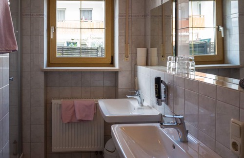 Obing Apartment | Ferienwohnung/app. für 6 Gäste mit 55m² in Obing