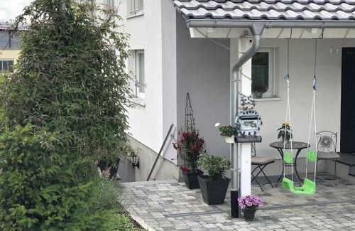 Muellheim Apartment | Ferienwohnung Bäumchenblick