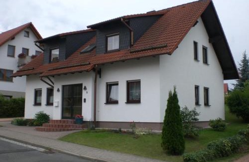 Kranichfeld Apartment | Ferienwohnung Böhm