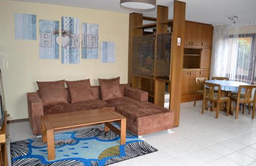 Grossenbrach Apartment | Ferienwohnung BackHaus