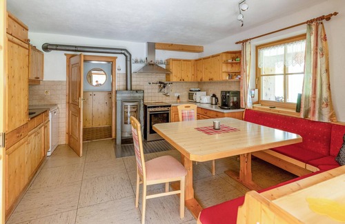 Mortschach Apartment | Ferienwohnung Bergaussicht