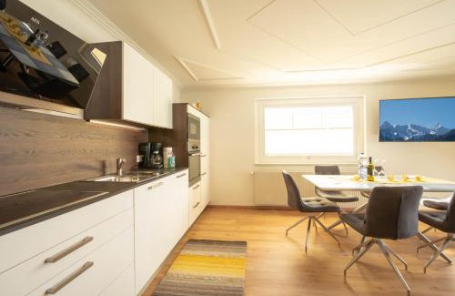 Vandans Apartment | Ferienwohnung - Bergblick - Vandans