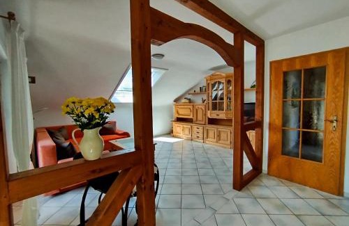 Ehlenbogen Apartment | Ferienwohnung Blaess