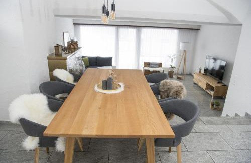 Valbella Apartment | Ferienwohnung Canols für 6 Personen Valbella-Lenzerheide