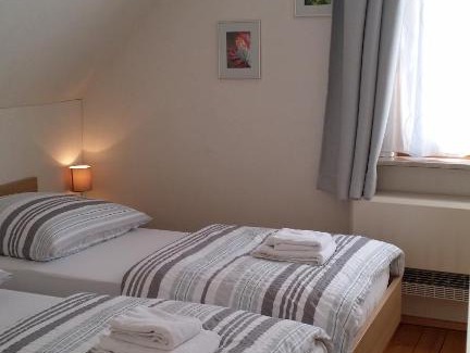 Kirchheim unter Teck Apartment | Ferienwohnung Paradiesle II