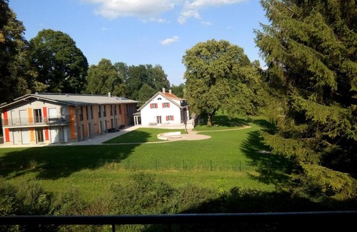 Murnau am Staffelsee Apartment | Ferienwohnung Molopark im Haus Ecker