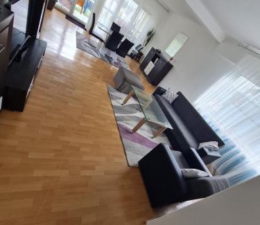 Ramstein-Miesenbach Apartment | Ferienwohnung Ramstein